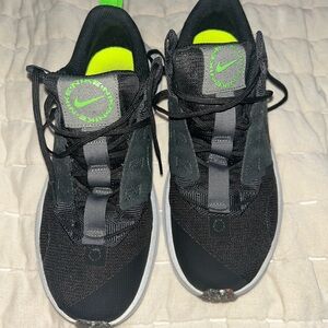 Nike Kids Sneakers Black and Green